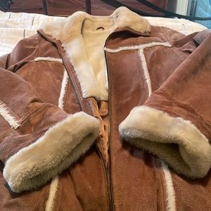 Wilson’s leather women’s size L shearling